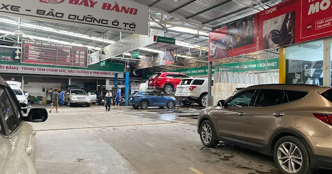 Trung tâm rửa xe ô tô Bảy Bằng - Quận 7